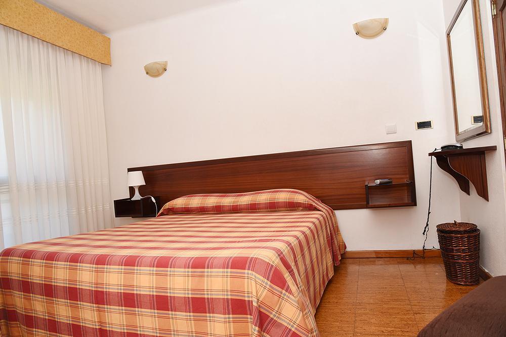 Hotel Val Flores 발렌사 외부 사진